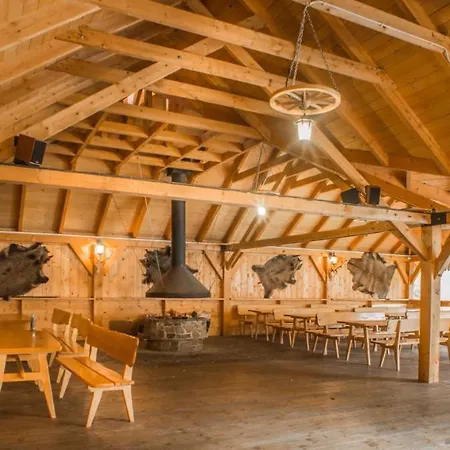 酒店 Pensjonat Muszyna 穆希纳